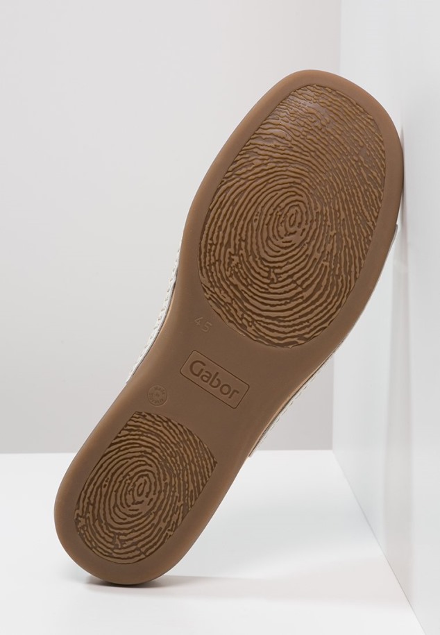 Gábor Fehér öszvérek