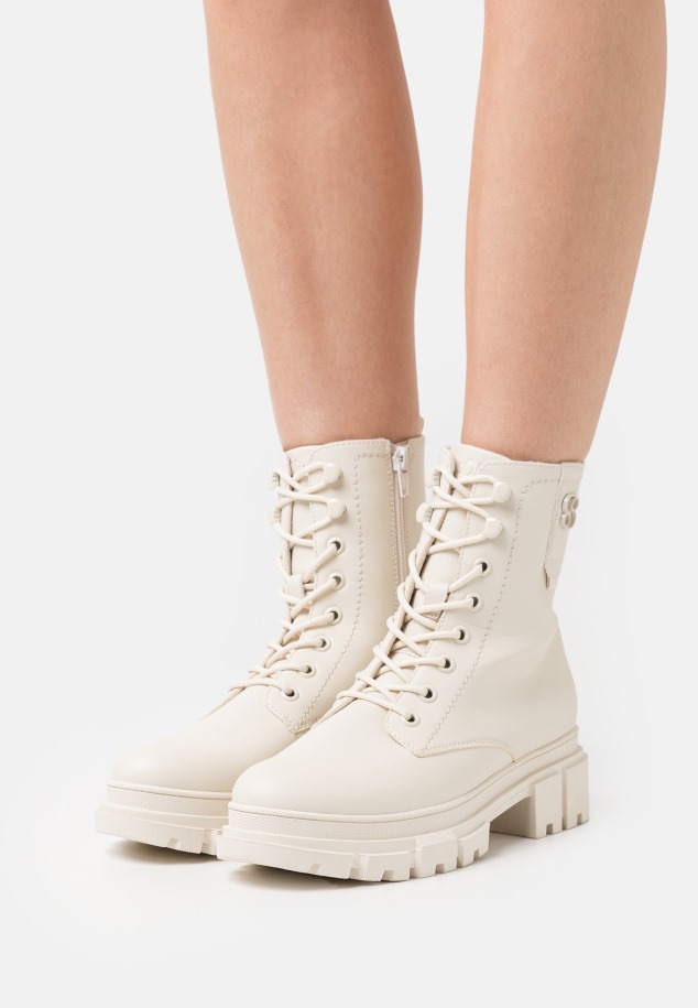 Fűzős Bokacsizma Panna Gabor