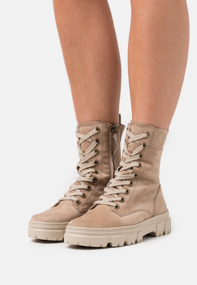 Fűzős Bokacsizma Panna Gabor