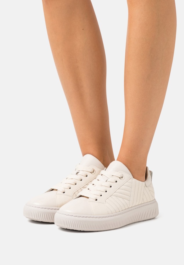 Gabor Edzőcipő Fehér