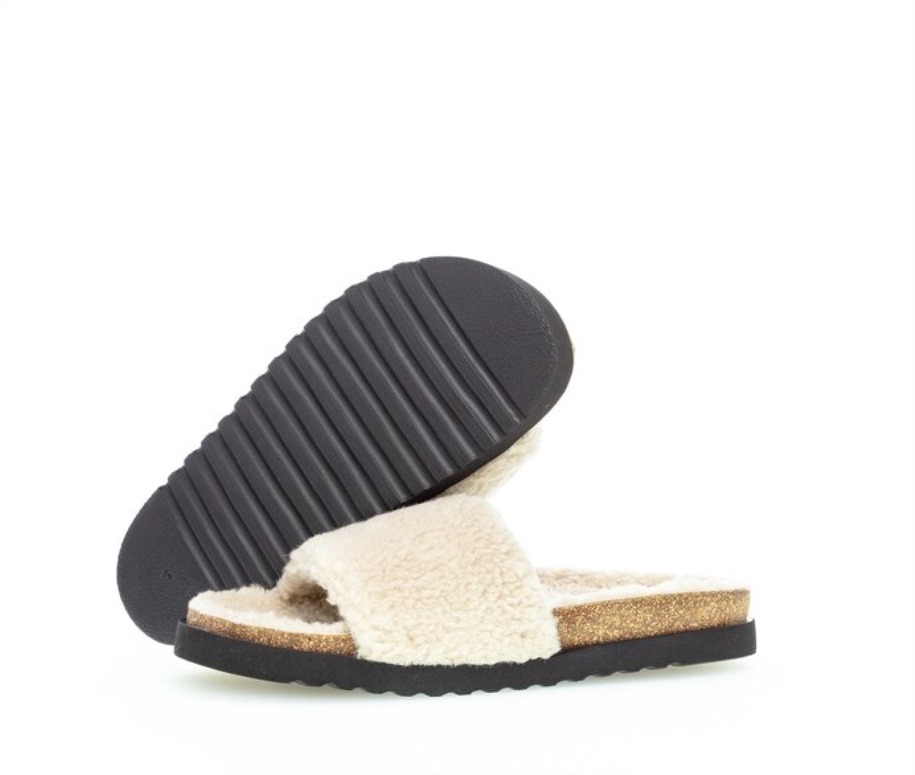 Gábor 73010-12 - Bézs Maci