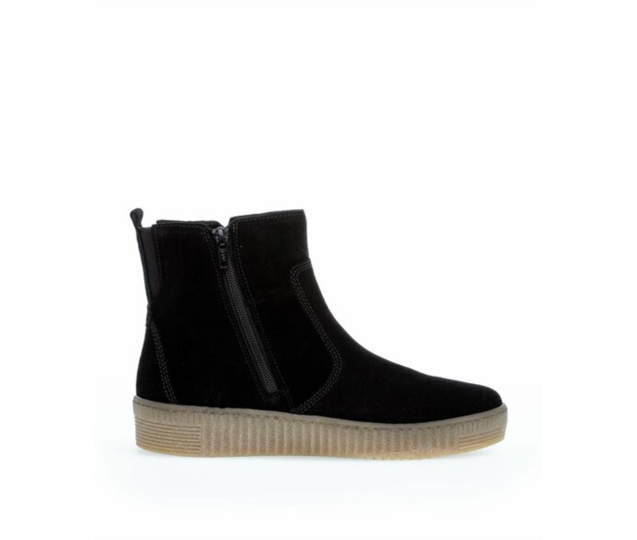 Gábor 73737.17 - Fekete Velúr