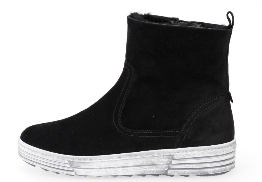 Gabor 73775.17 - Fekete Nyíró Velúr