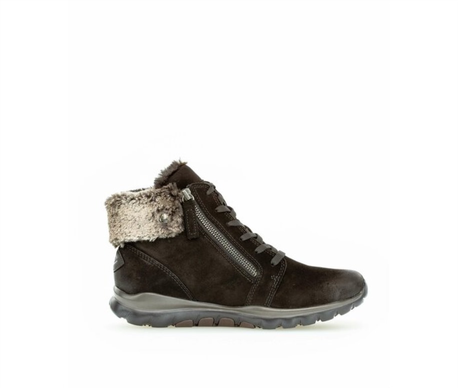 Gábor 76866.47 - Fekete Olajozott Nubuk Bőr