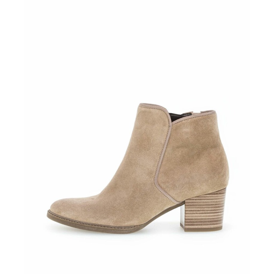 Gabor 92890-32 - Bézs Velúr