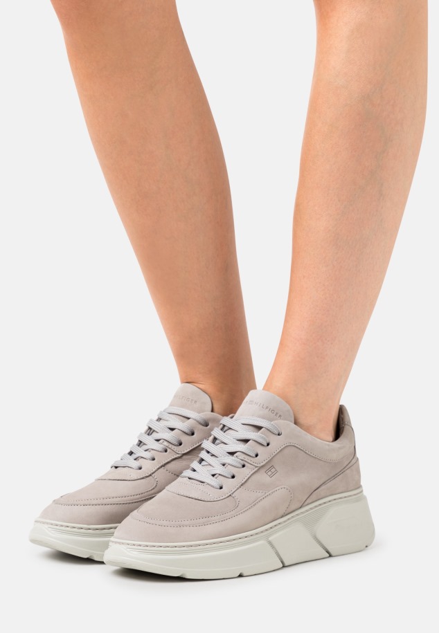 Gábor Bronz Edzőcipő