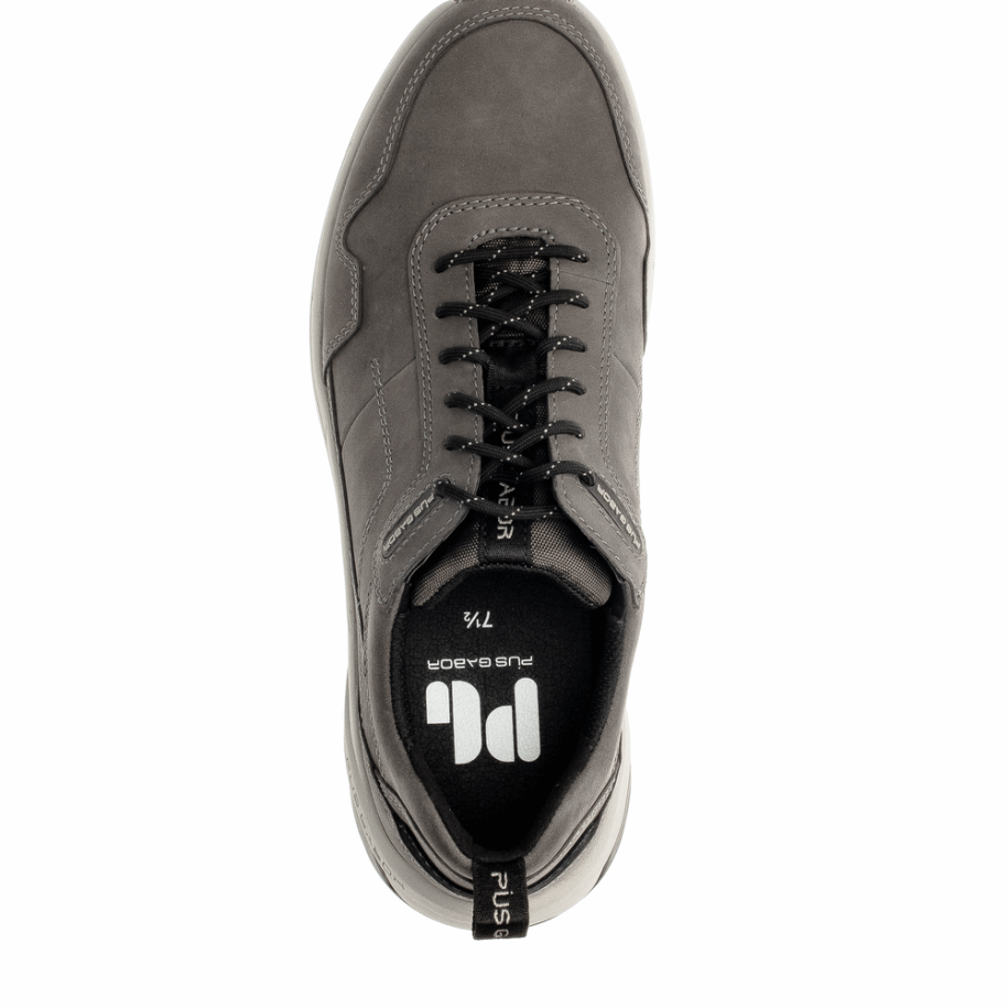 Férfi Edző Acél Gábor