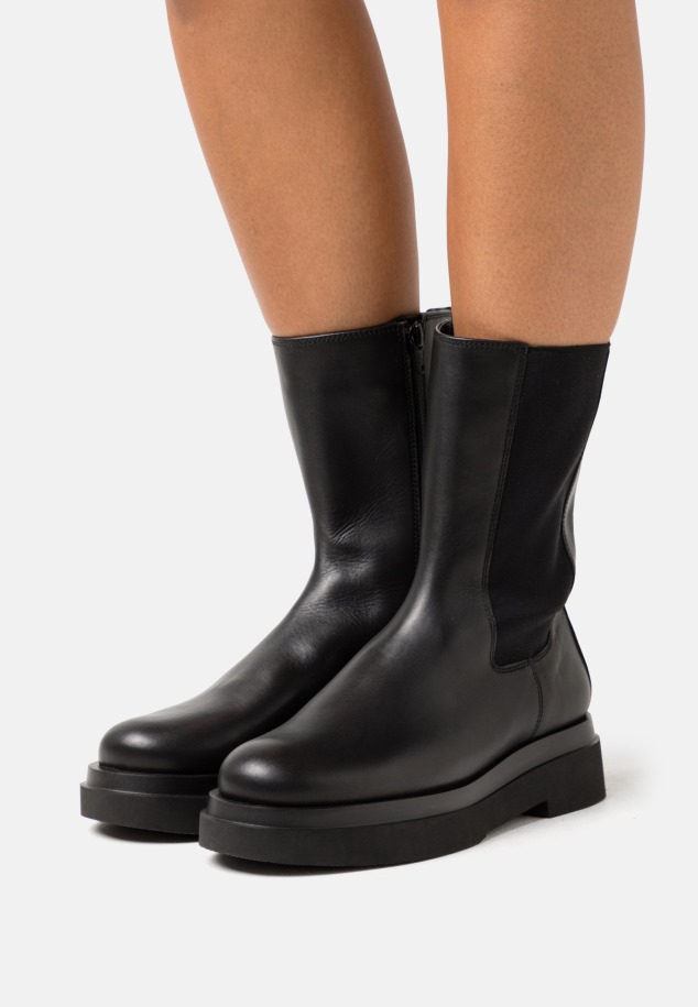 Fekete Platform Csizma Gabor