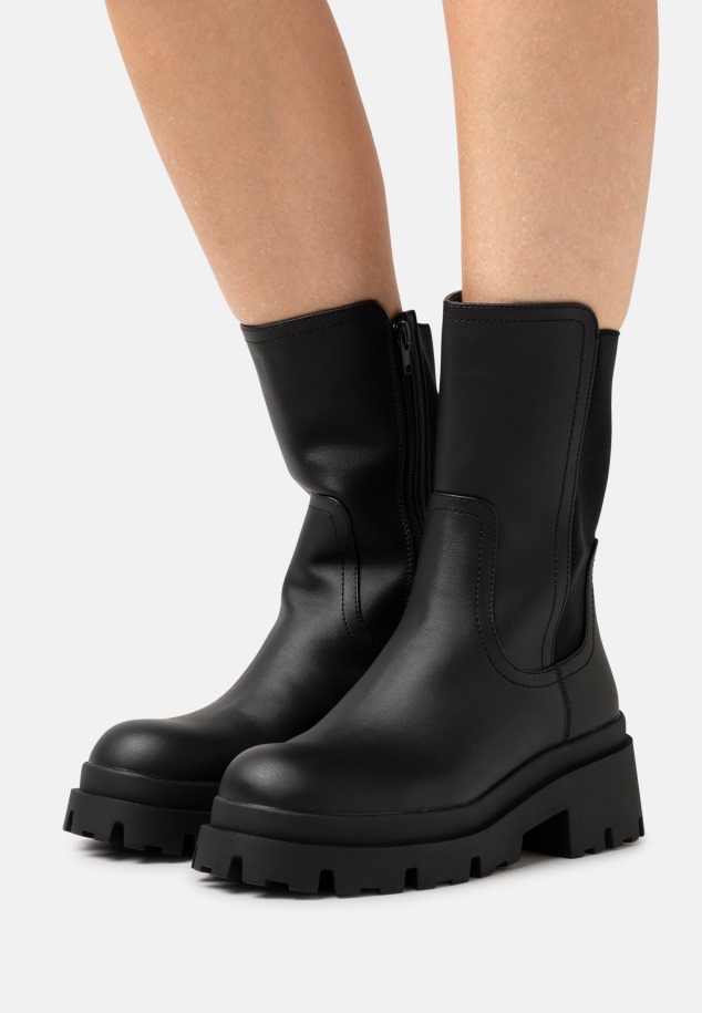 Fekete Platform Csizma Gabor