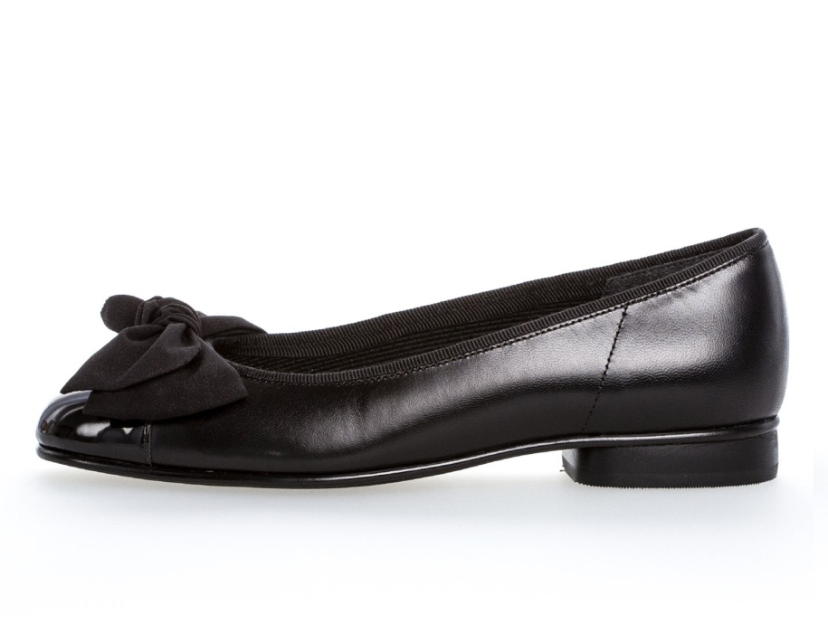 Gábor 05.106.37 - Fekete