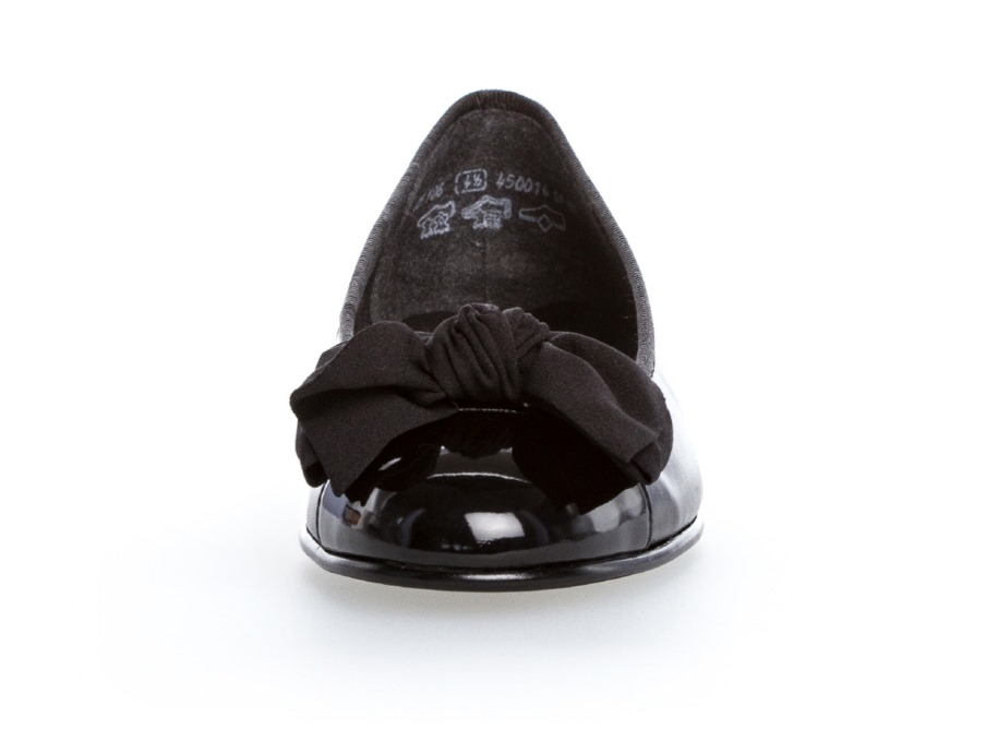 Gábor 05.106.37 - Fekete