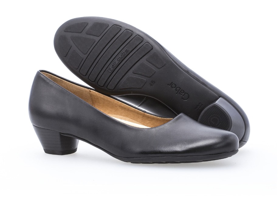 Gábor 06.230.57 - Fekete