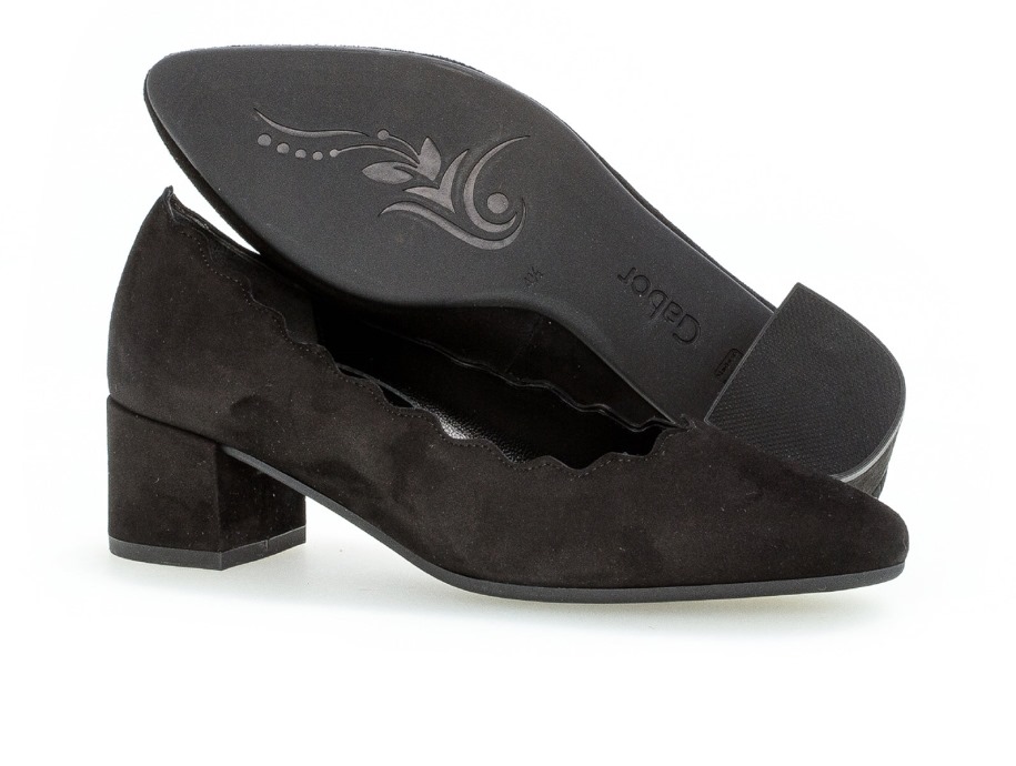 Gábor 52.141.47 - Fekete