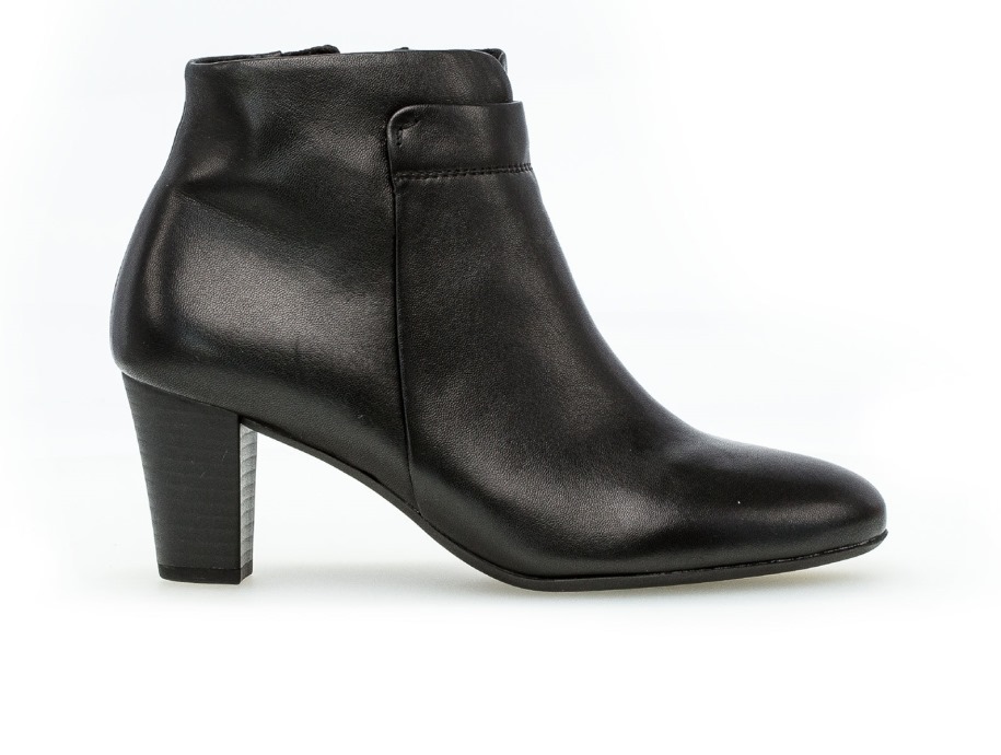 Gábor 72.961.57 - Fekete