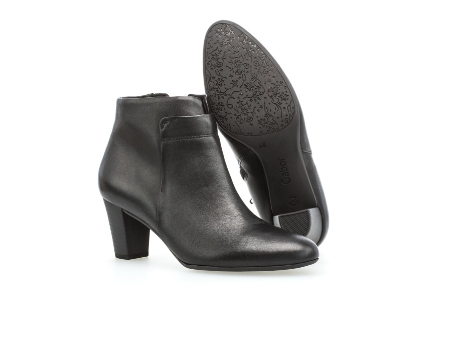 Gábor 72.961.57 - Fekete