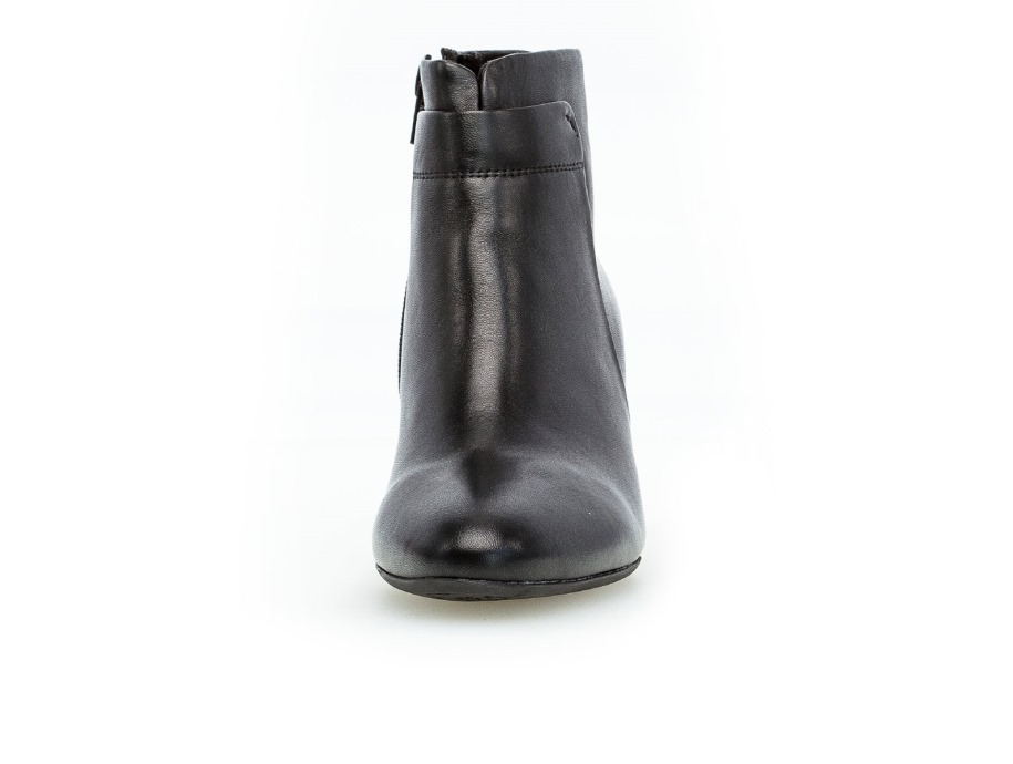 Gábor 72.961.57 - Fekete