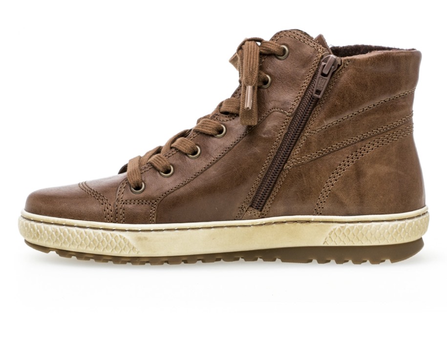 Gábor 73.754.54 - Barna