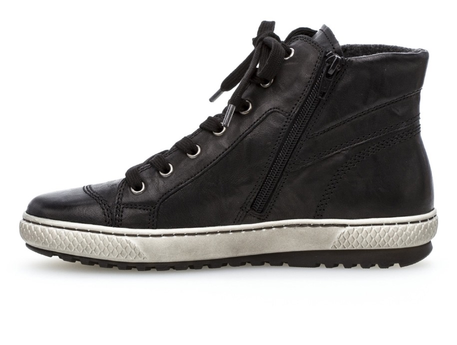 Gábor 93.754.57 - Fekete