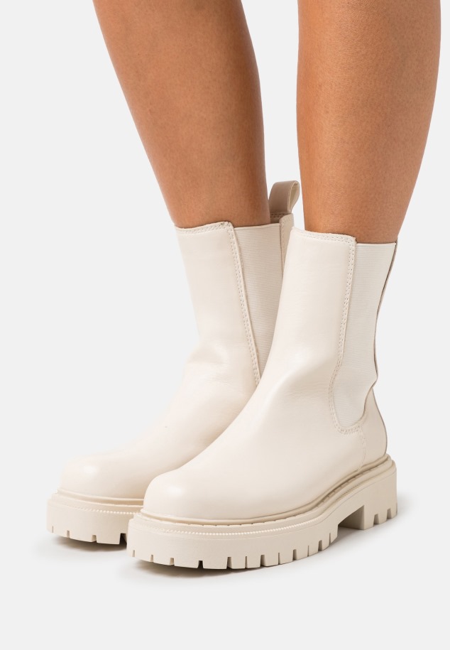 Klasszikus Bokacsizma Panna Gabor