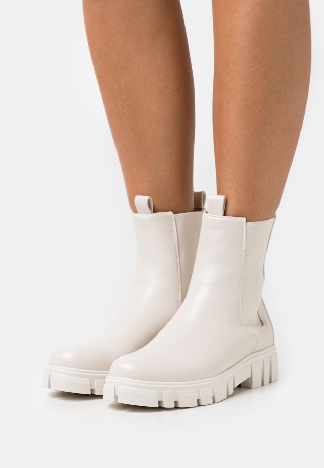 Klasszikus Bokacsizma Panna Gabor