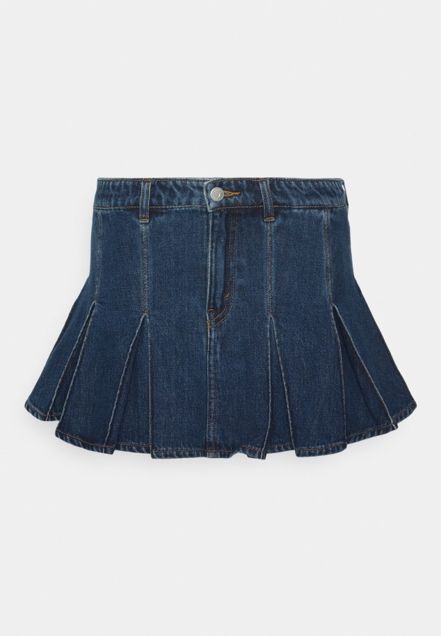 Magas Sarkú Fekete Gabor