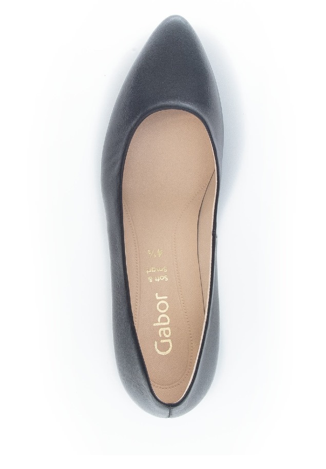 Klasszikus Sarkú Fekete Gabor