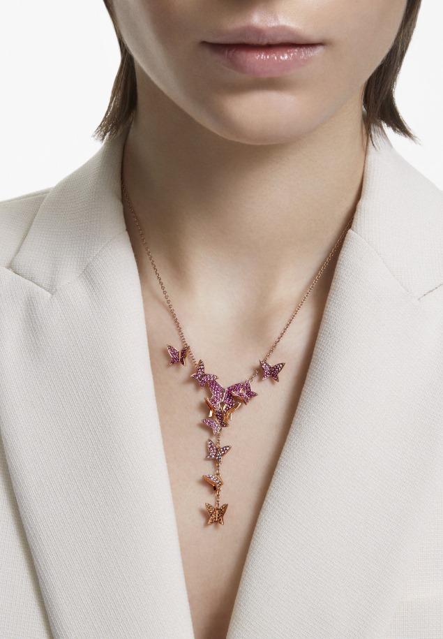 Klasszikus Sarkú Fehér Gabor Női