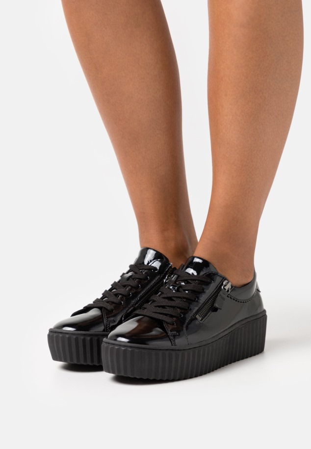 Magasszárú Tornacipő Gabor Black