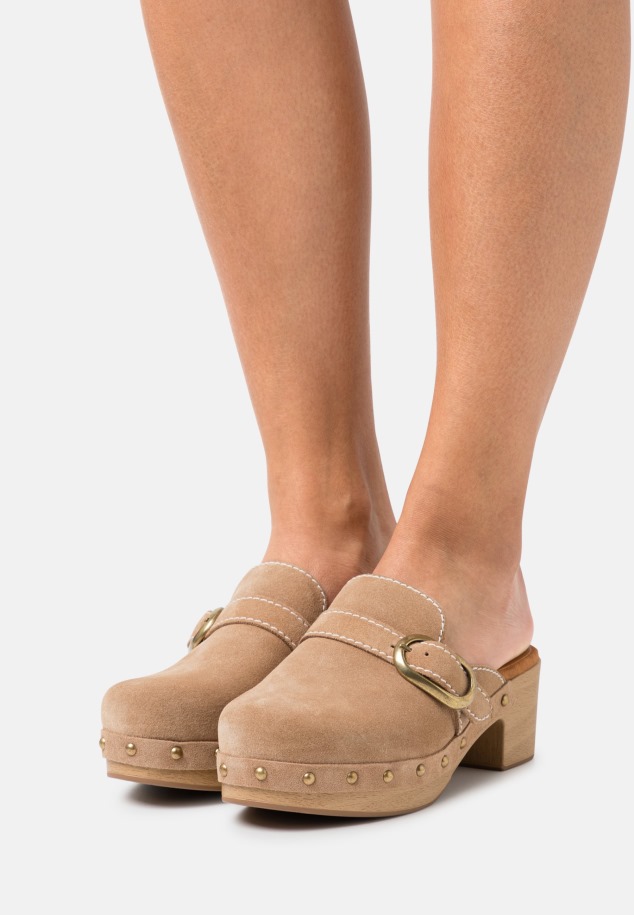 Klumpa Sötét Rózsa/meztelen Gabor