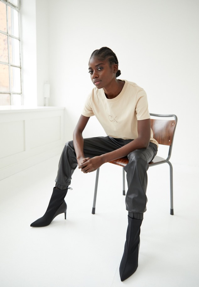 Kavicsporos Gabor Bokacsizma