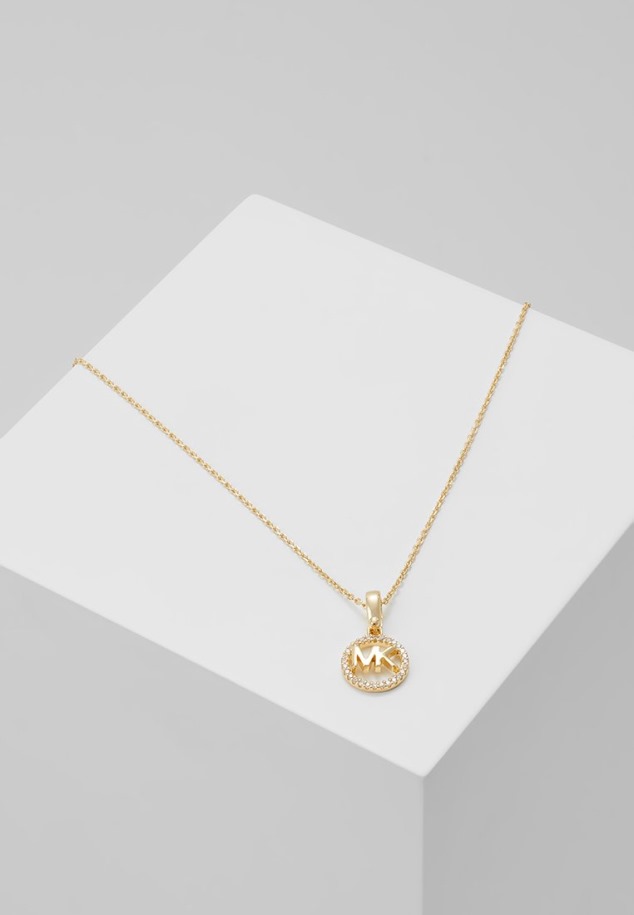 Fekete Csizma Gábor