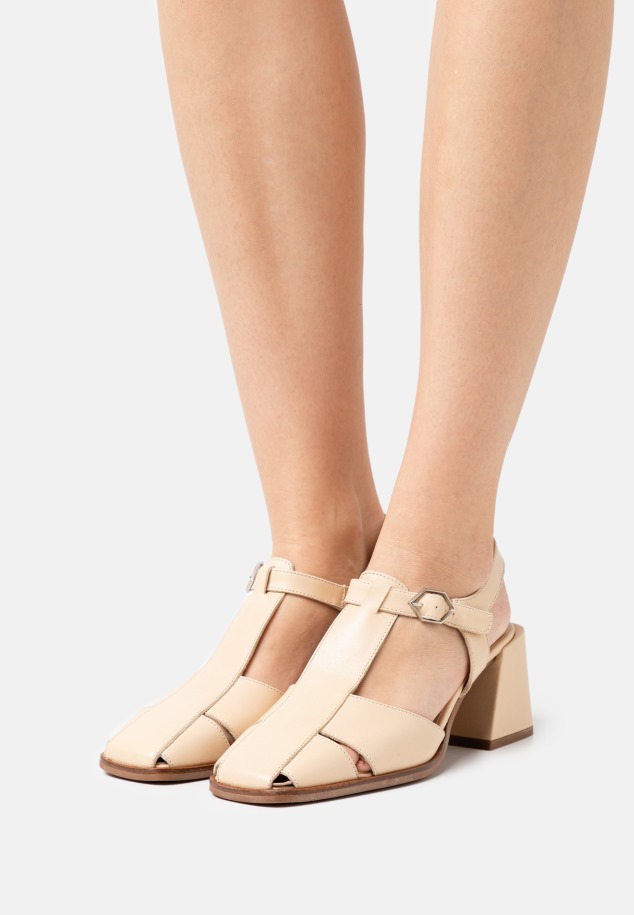 Weser Gábor - Klasszikus Fekete Sarkú