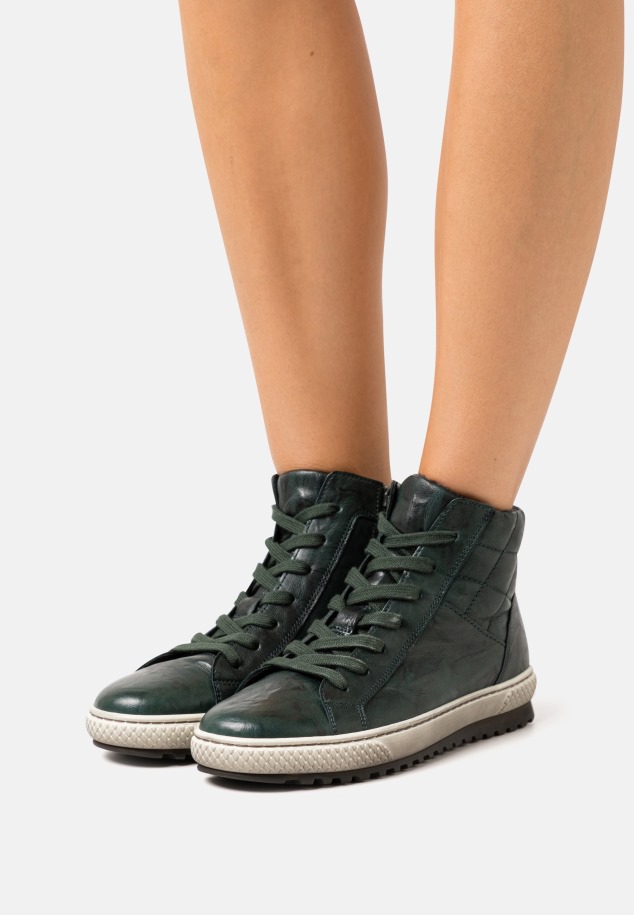 Magasszárú Edzőcipők Tanne Gabor