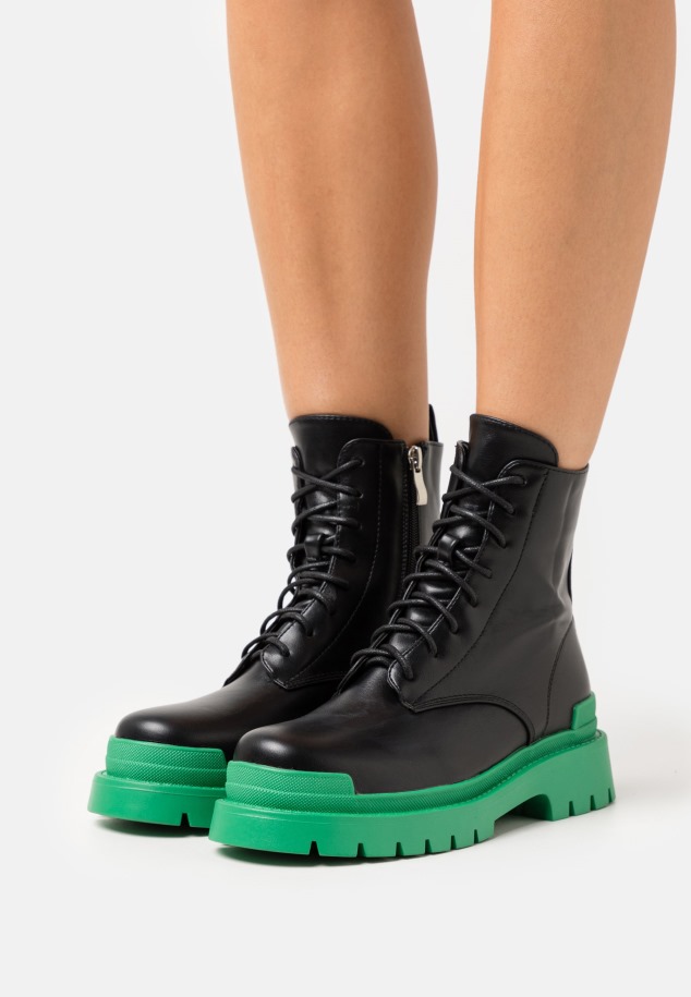 Női Platform Bokacsizma Fekete Gabor