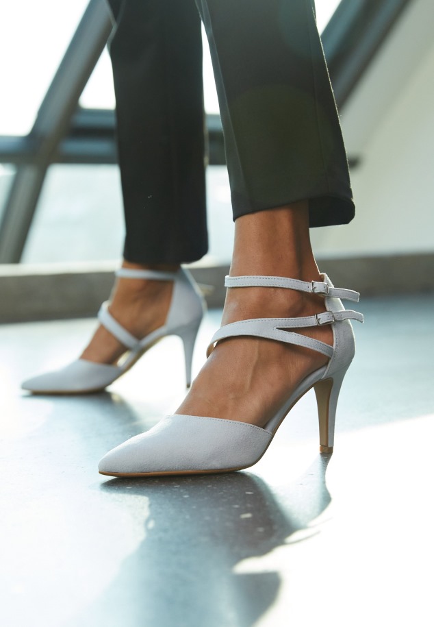 Klasszikus Sarkú Gabor Akvamarin