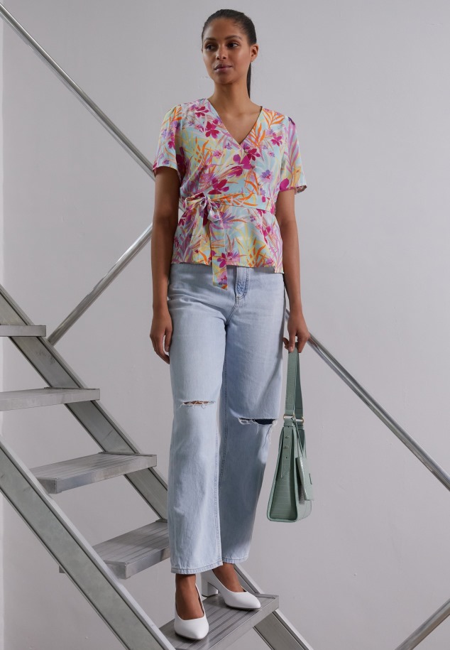 Klasszikus Sarkú Gabor Törtfehér