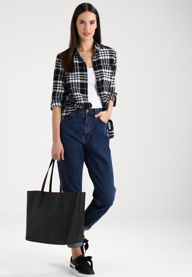 Gábor Sötétkék Klasszikus Sarkú Cipő