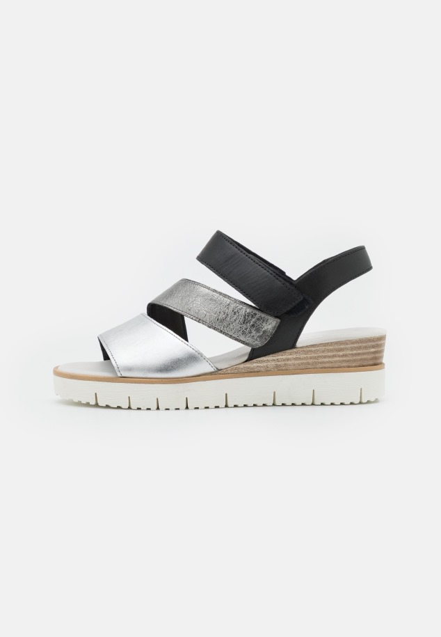 Nyúl/selyem/mogyoró Gabor Platformszandál