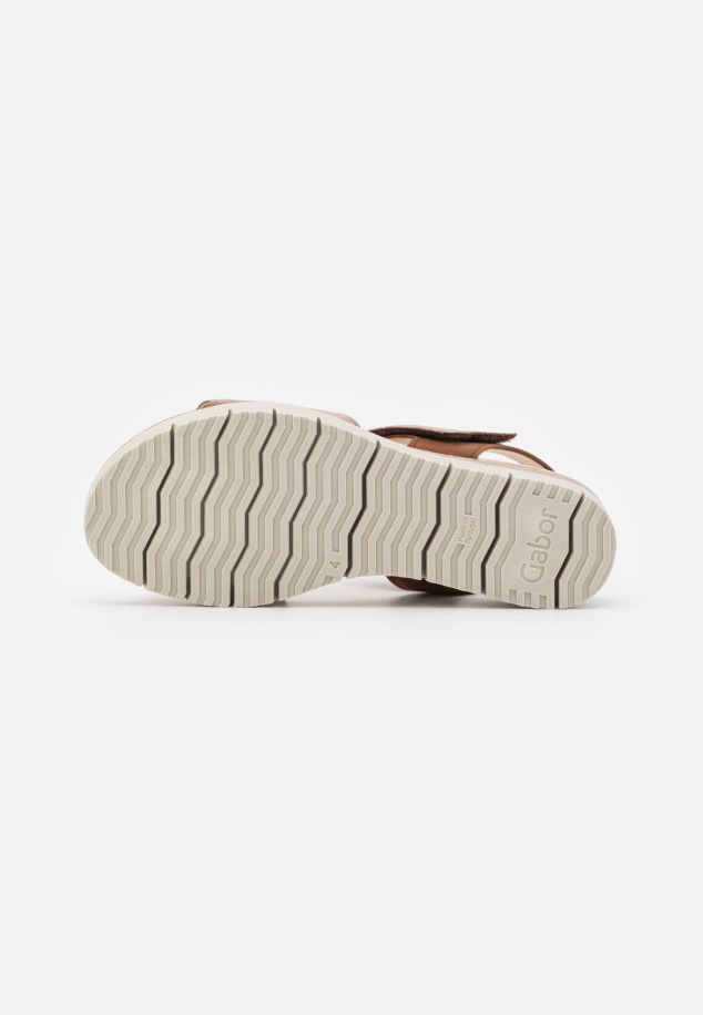 Nyúl/selyem/mogyoró Gabor Platformszandál