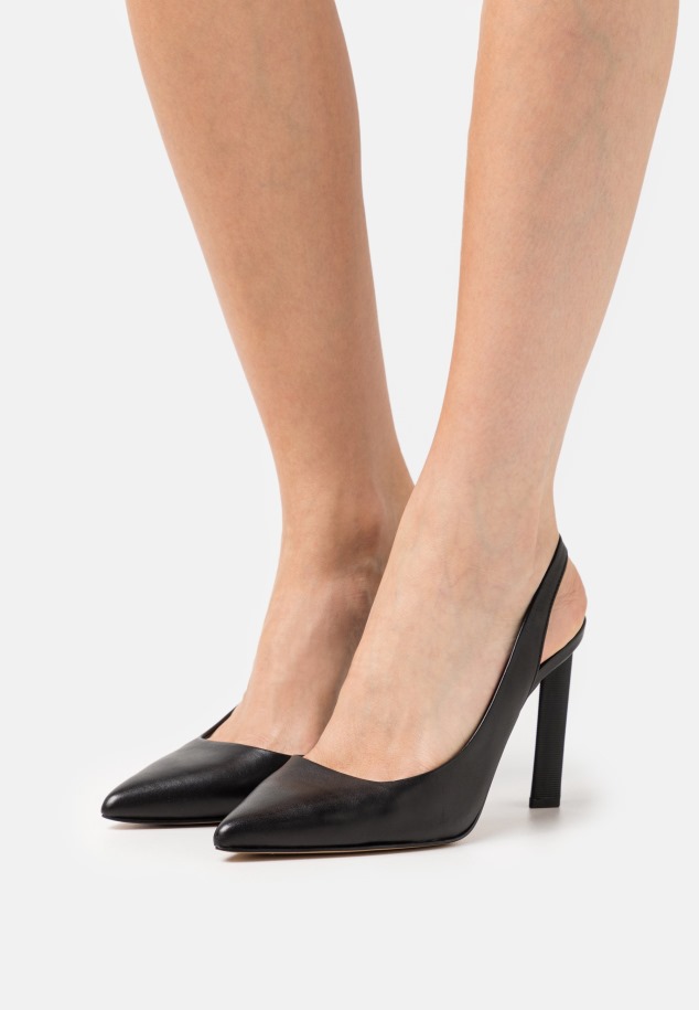 Stessy - Klasszikus Gabor Sarkú Fekete