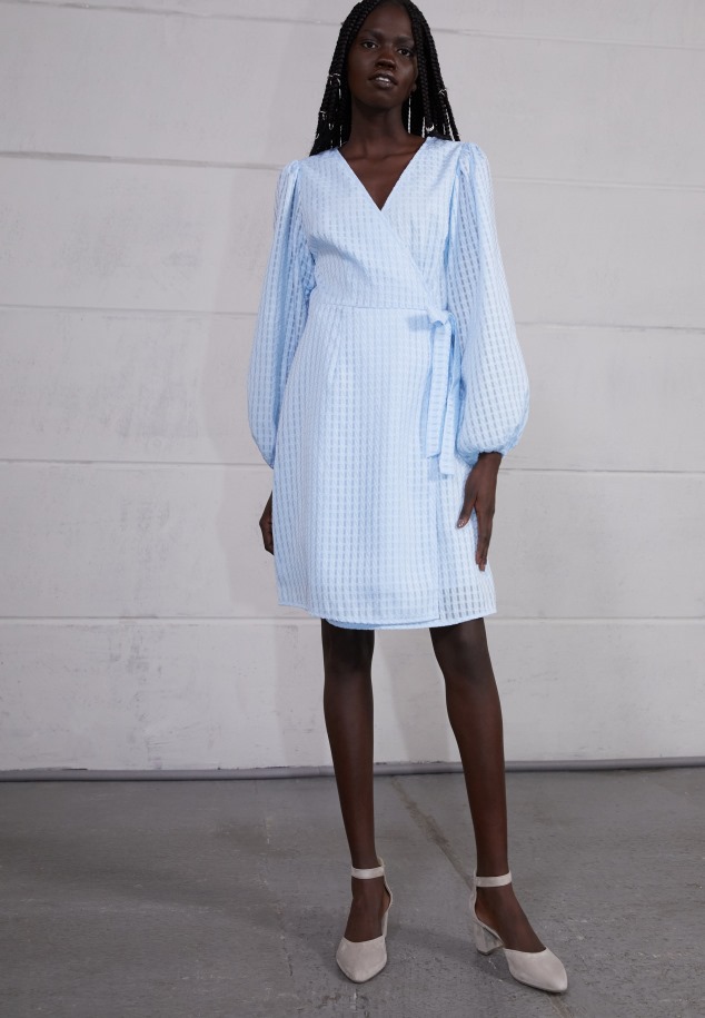 Klasszikus Sarkú Világos Arany Gabor