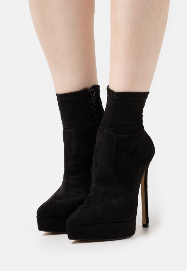 Lidia - Platform Sarkú Piros Gabor