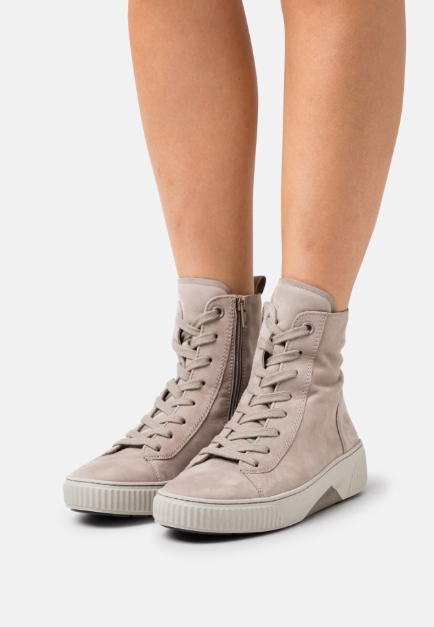 Gábor Sötétrózsa/panna Fűzős Bokacsizma