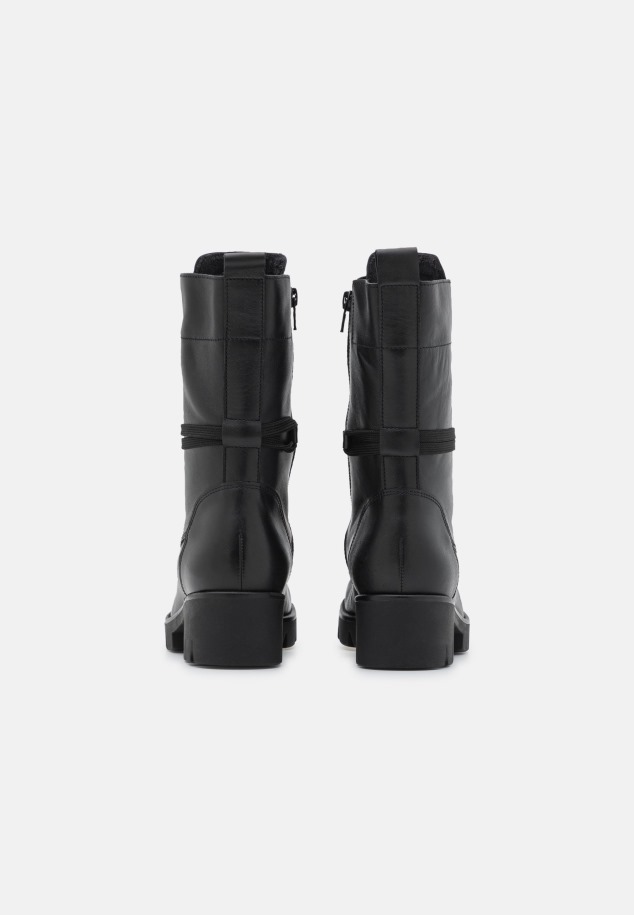 Gabor Fűzős Bokacsizma Konyak