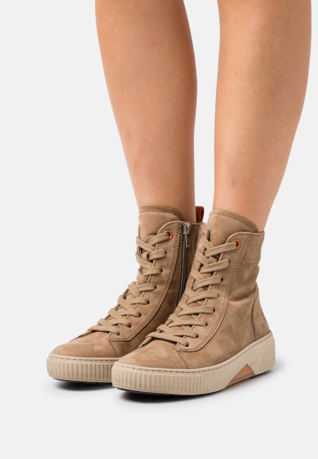 Platform Csizma Fekete/fehér Gabor