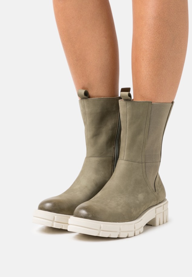 Gabor Latte Platformszandál