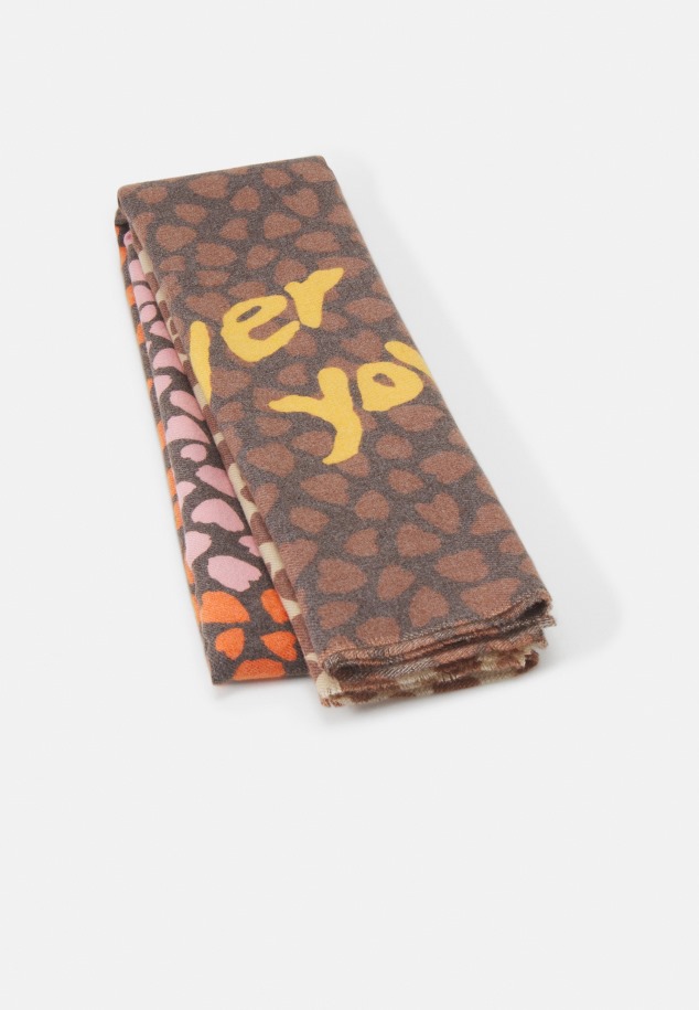 Bokacsizma éjszakai Gabor