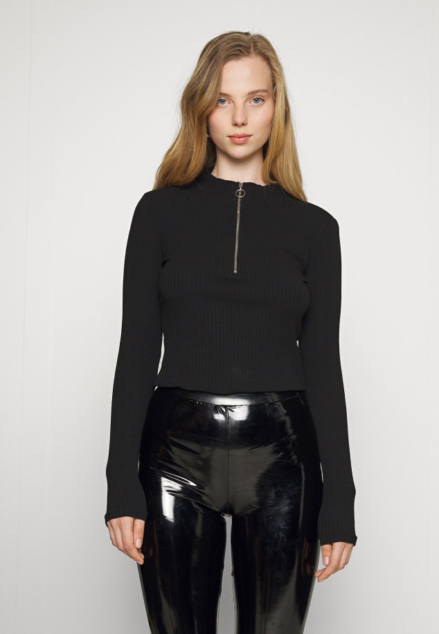 Gábor Fekete Magassarkú