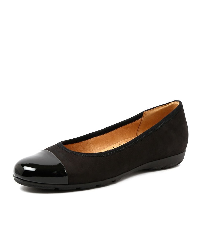 Gábor Birgit Fekete Velúr