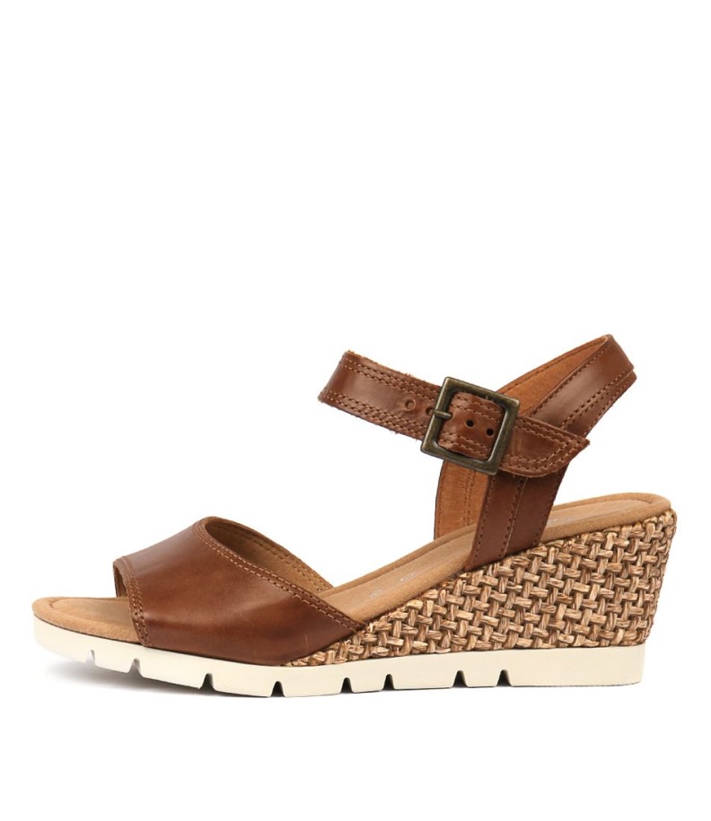 Gabor Fara Mogyoróbőr